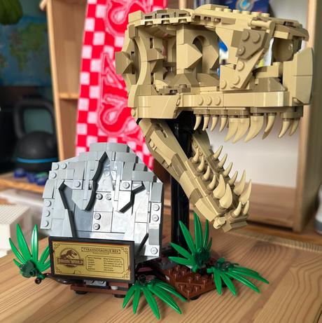 Lego dinosaurus fossils t rex 76964,