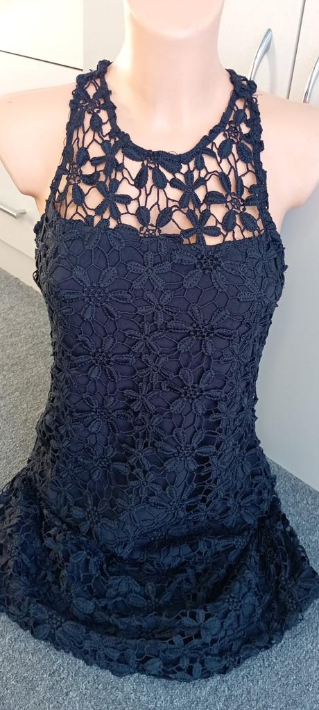 Šaty zn."hollister" vel."m", hollister,m