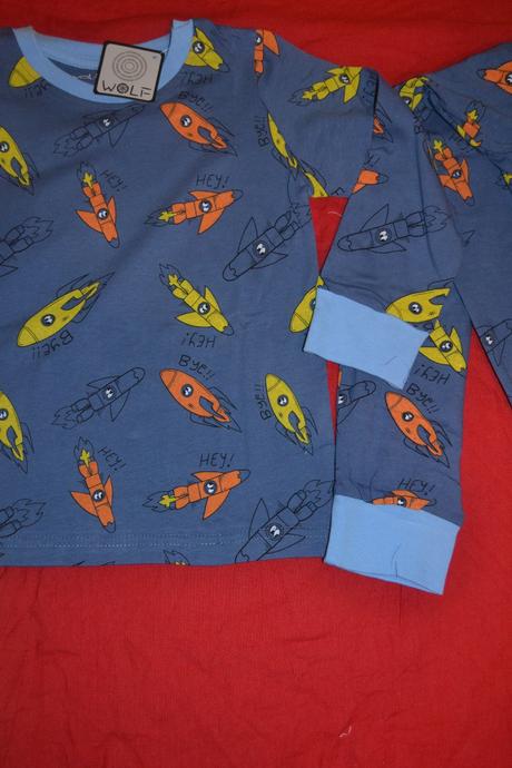 Kvalitní pyžama wolf bavlněná 104, wolf,104