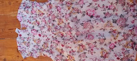 Růžičkové šaty 116, palomino,116