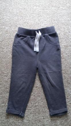 Tepláky, marks & spencer,92