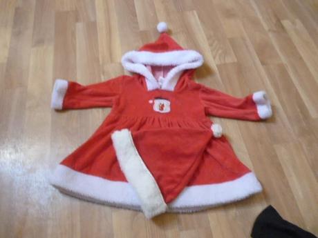 Vánoční šaty s čepičkou vel. 12-18 m, 86