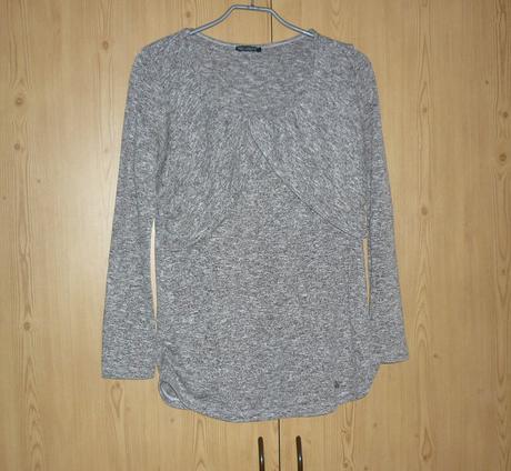 Tenký dámský svetřík trocky, s