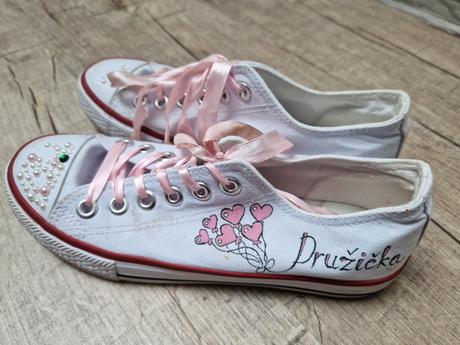 Ručně malované tenisky pro družičku, 37