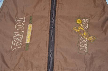 98 104 hnědá vestička vesta, 104