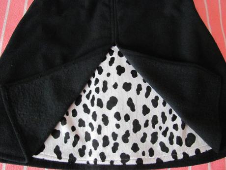 Černá flaušová sukně, 140
