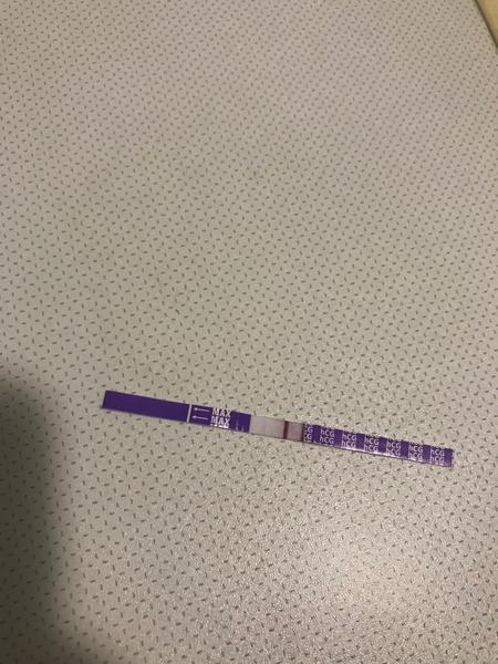 Vidíte také slabý duch na těhotenském testu?