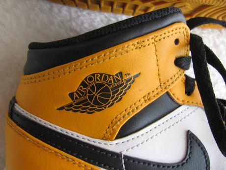 Dětské žluto-černo-bílé kotníkové tenisky jordan, air jordan,36