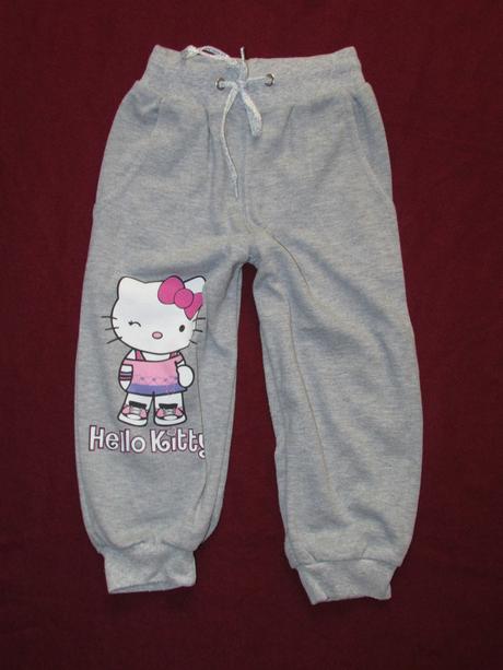 Tepláky hello kitty, 104
