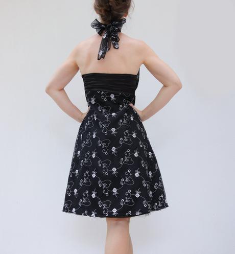 Černé vyšívané pin-up šaty vel.s, s