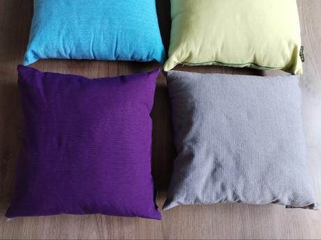 Designové polštáře 4 kusy,