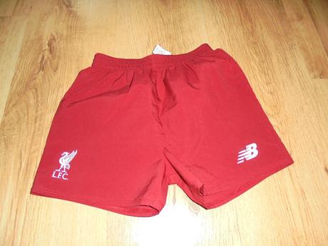 Fotbalové kraťasy vel. 98 až 110, 98