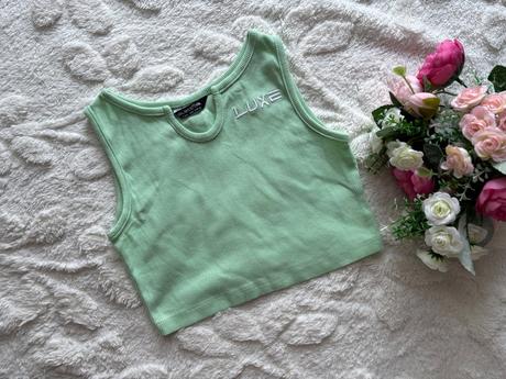Crop top- v.134, 134