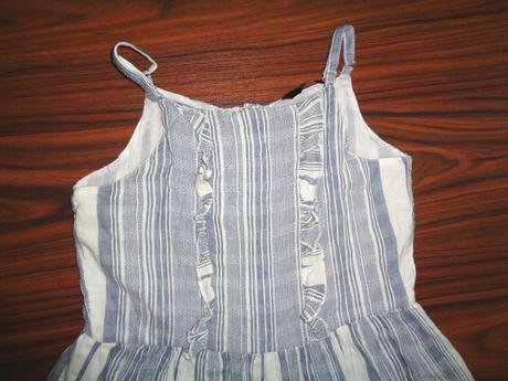 Nádherné bílomodré pruhované šaty s výšivkami, george,152