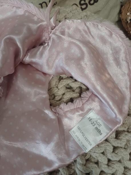 Chlupaté bolerko s mašlí, 92