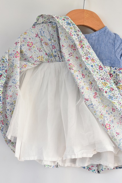 Šaty vel. 0 - 3 m, next,62