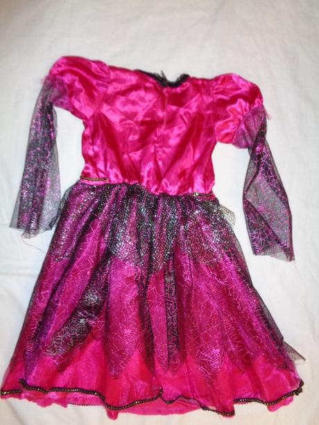 Karneval - nádherné šaty kouzelnice - 122, 