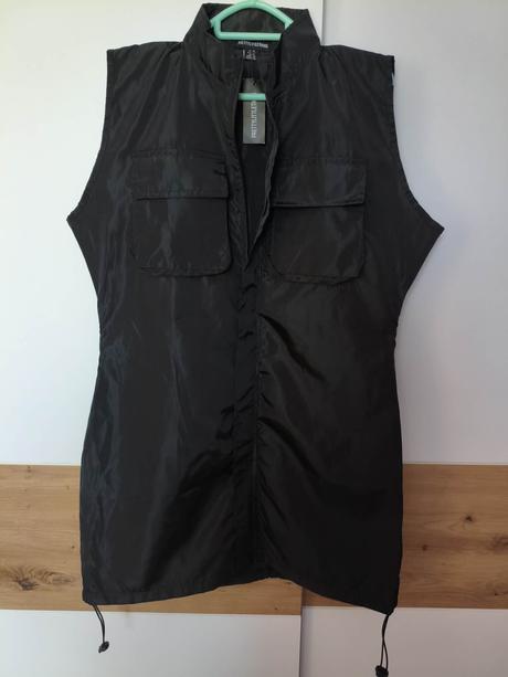 Šusťákové šaty s kapsami a zipem vel.44/uk16, 42 / 44 / l / xl