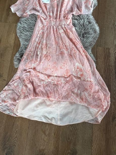 Luxusní společenské šaty, s