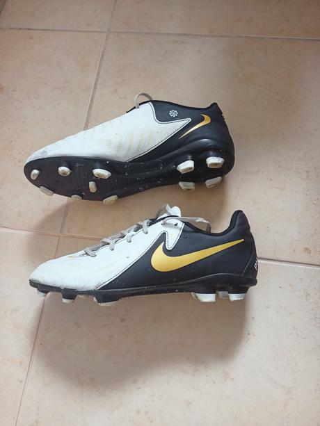 Kopačky - lisovky, nike,38