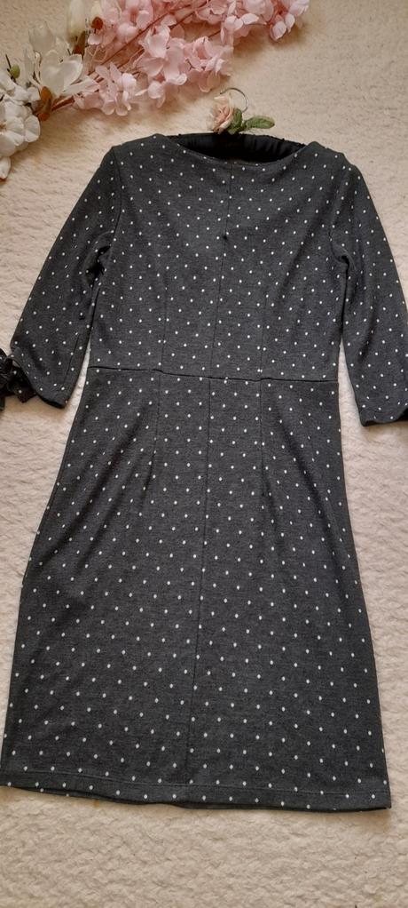 Orsay přiléhavé úpletové šaty, orsay,40