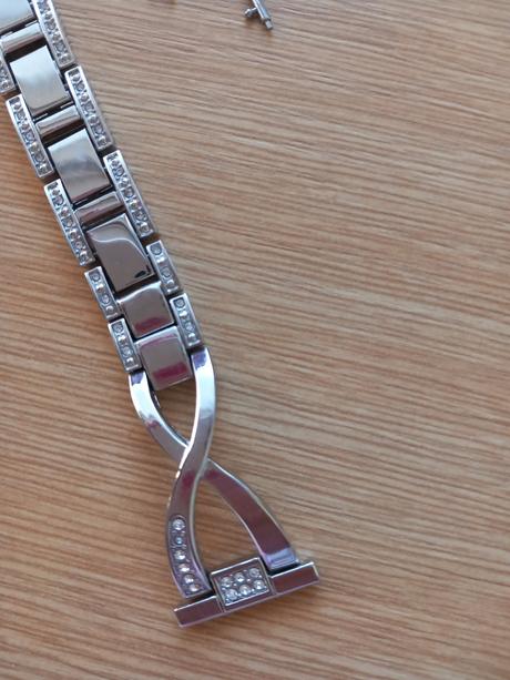 02 - řemínek k hodinkám vel. 22 mm, 