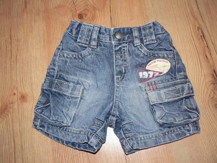 Kraťasy, c&a,62
