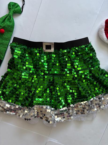 An20/ kostým vánoční - v.cca 5/7 let, 116