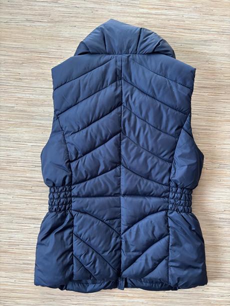 Prošívaná vesta zn. kenvelo vel. s, kenvelo,s