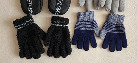 4x dětské chlapecké zimní rukavice (5-7let), 122