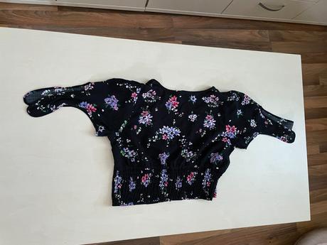 Květinový cro top, průstřih rukáv, vel s, sinsay, sinsay,s