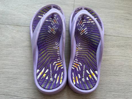 Dívčí fialové žabky alpine pro, vel. 37, alpine pro,37