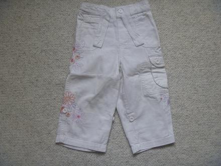 Bílé letní kalhoty s kytičkami zn. cherokee v. 86, cherokee,86