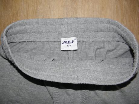 Chlapecké tepláky zn. wolf vel.134, wolf,134