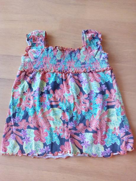 Letní tričkové tílko s kytičkami., baby club,80