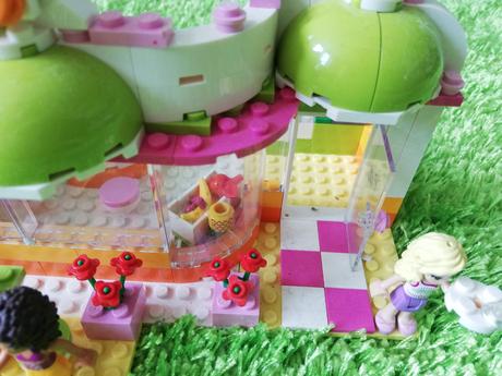 Lego friends stánek s limonádou,