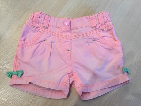 Šortky, baby club,74