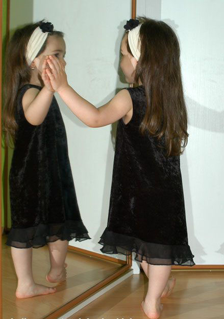 Černé sametové slavnostní společenské šaty, cq,98