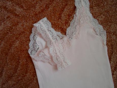 Růžové tričko triko tílko s krajkou, c&a,xs