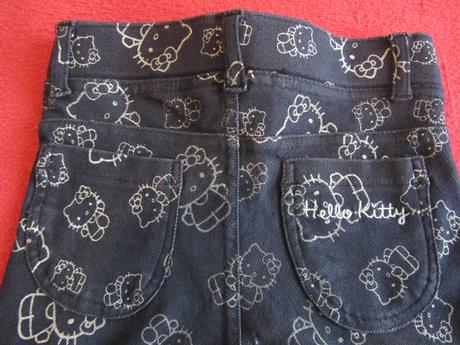 Džegíny hello kitty., h&m,110
