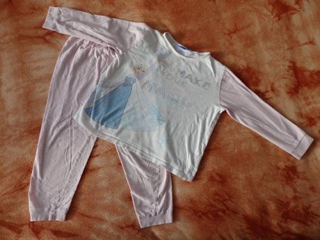 Pyžamko s elzou, disney,122