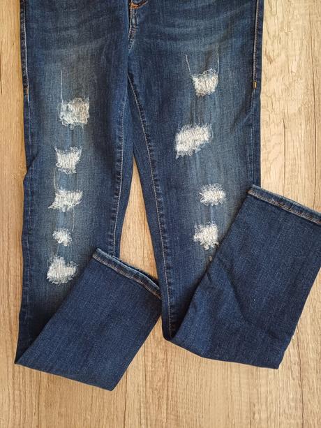 Mega balicek luxusni dziny guess a jine, guess,s