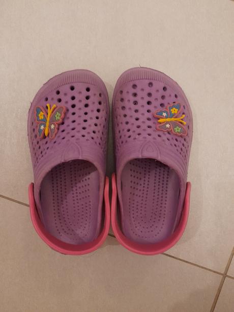 Pantofle velikost 26, 26