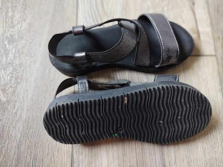 Třpytivé sandále vel.33, 33