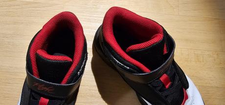 Boty nike jordan max aura vel.33, nike,33