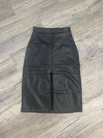 Koženková sukně, 146