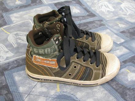 Frajerské tenisky -z vnitřní trany zapínání na zip, 29