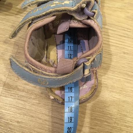 Dívčí sandále (vel. 28), 28