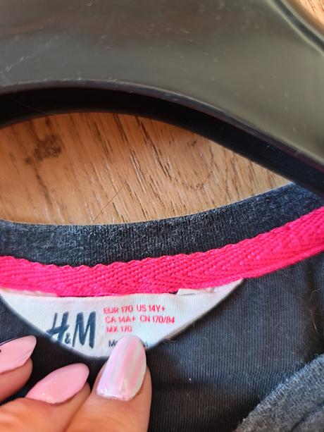 Dlouhé tričko s flitry 170 / xs-m, h&m,170