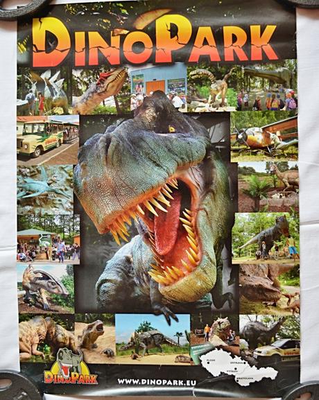 Plakát dinopark,